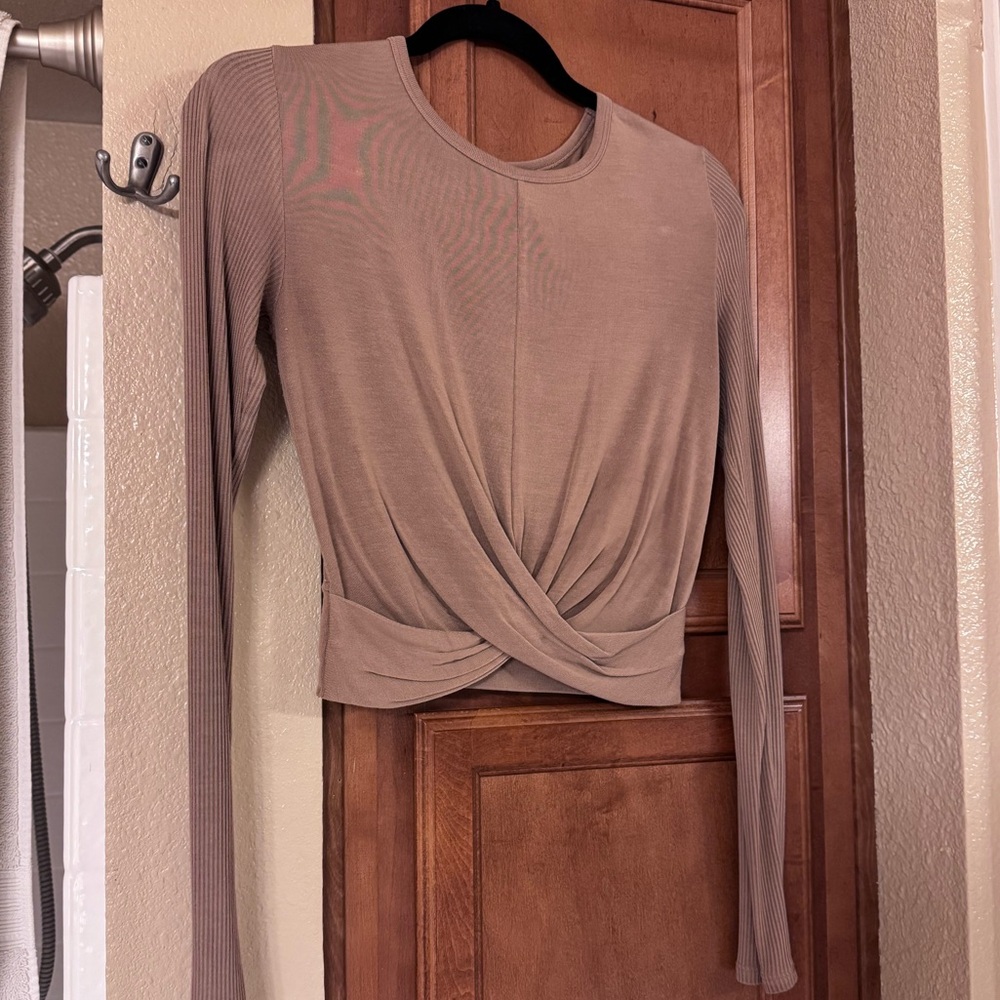 ALO Yoga Cover Long Sleeve Top